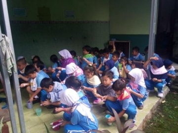 Sikat Gigi Bersama