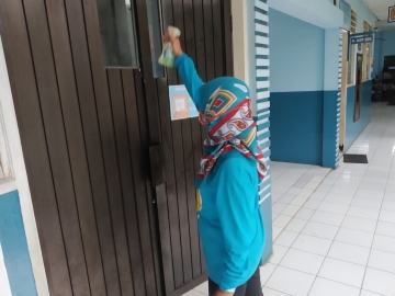 Penyemprotan Disinfektan
